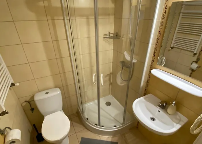 Rum i privatbostad Goscinne U Kovi Legnica